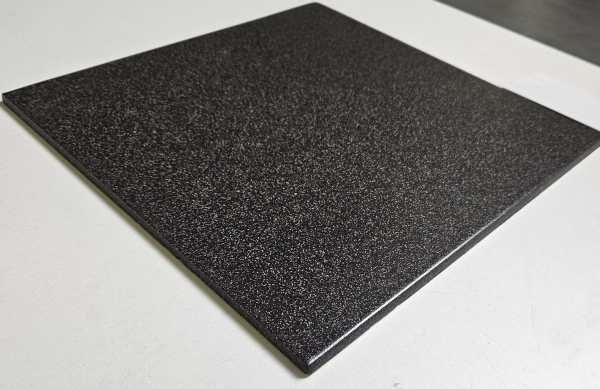 керамогранит пиастрелла ст318  черный матовый 30х30 см